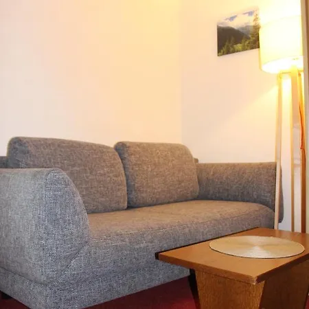 Haus Gosta Kreuzmayr *